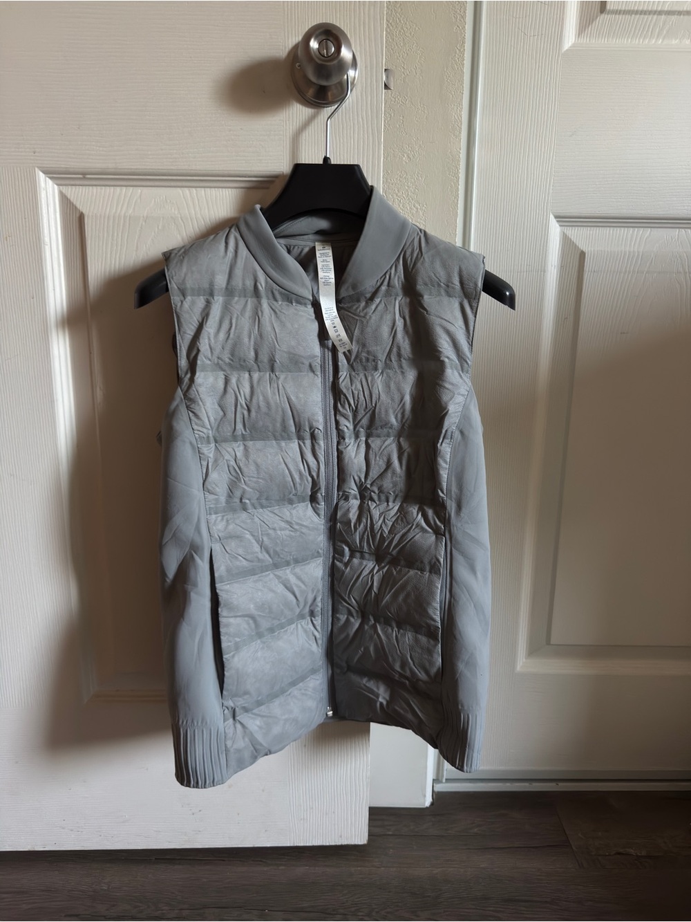 lululemon athletica Heather Gray goose down Quilted Sleeveless Vest